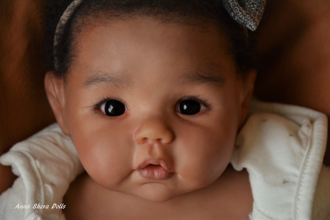 The Micro Collection - 8 Lifelike Black and Ethnic Reborn Baby